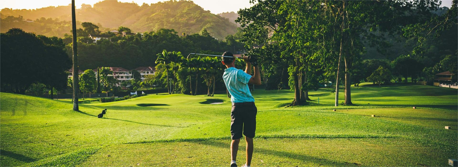 Golf Shop -Golf Shop jono hirst qBj aKVCQus unsplash